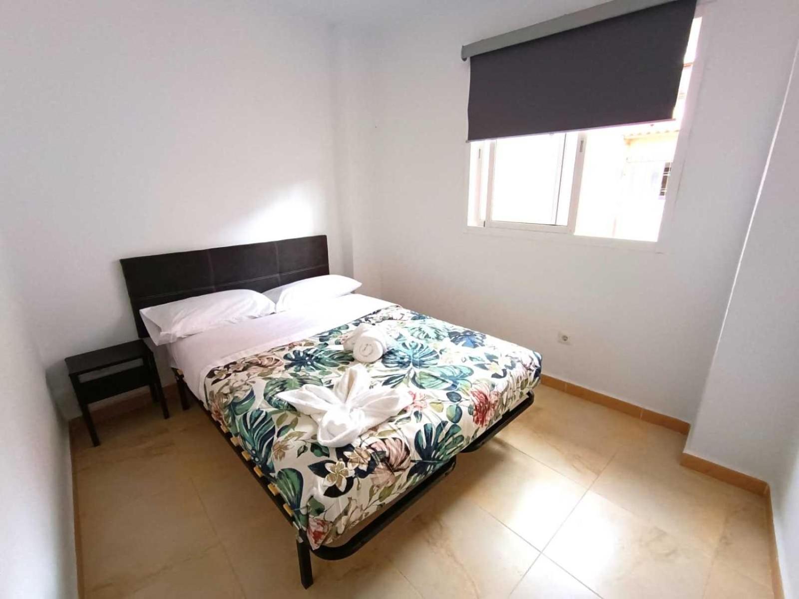 Apartamentos Larios Málaga Esterno foto